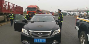 两“黑车”接力拉客，难逃科技“天网”