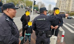 冰城公安：  用贴心守护让安全感“警”随