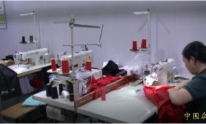 紧跟时尚服饰潮流，质量铸就品牌、四川（阆中）洪昇服饰