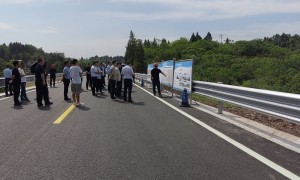 营山县城至清水湖旅游公路全线建成通车